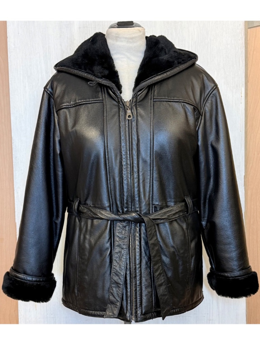 Vtg Wilsons Leather Hooded Parka Jacket Coat Faux Fur Lined Belted Black Large L